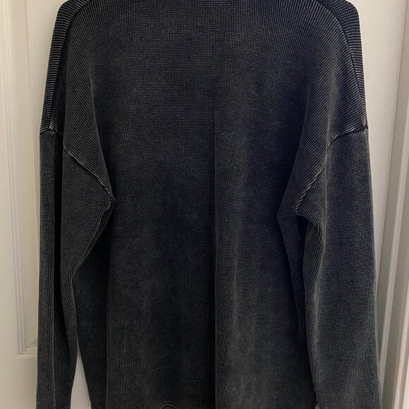 Forever 21 Button Down Waffle Knit - Black - NWOT Size Small - Picture 3 of 3